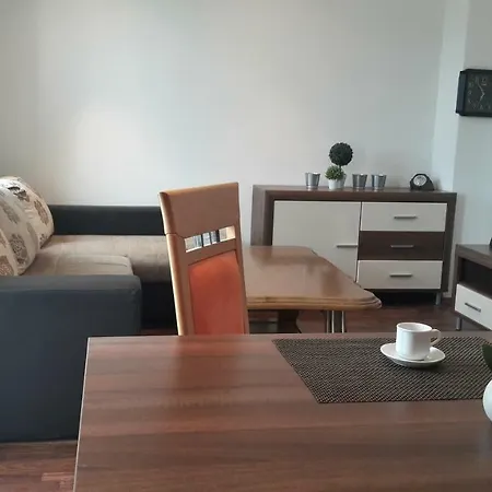 Apartman Karla Апартаменты *